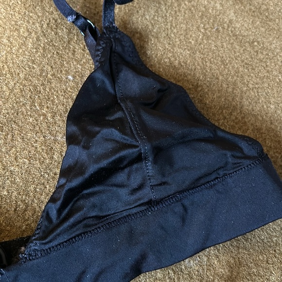 Lot of 4 Urban Outfitters unlined Bralettes Black - Picture 3 of 9